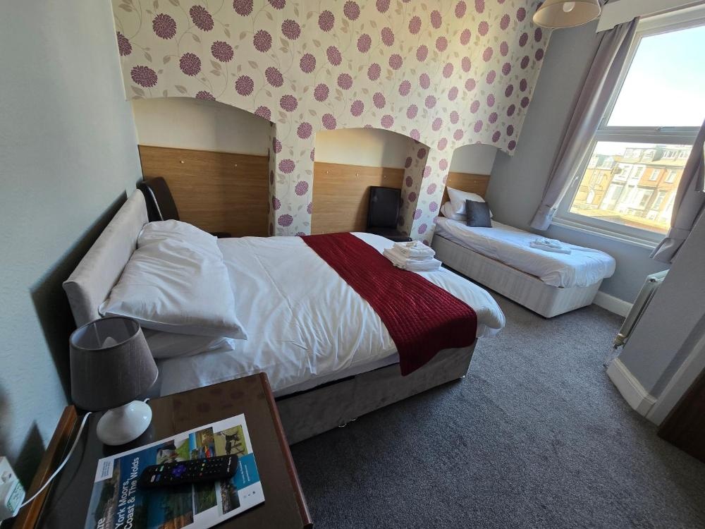 Room image 2