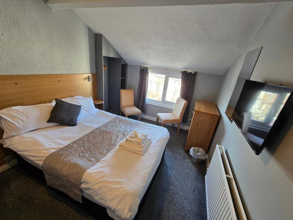 Room image 2